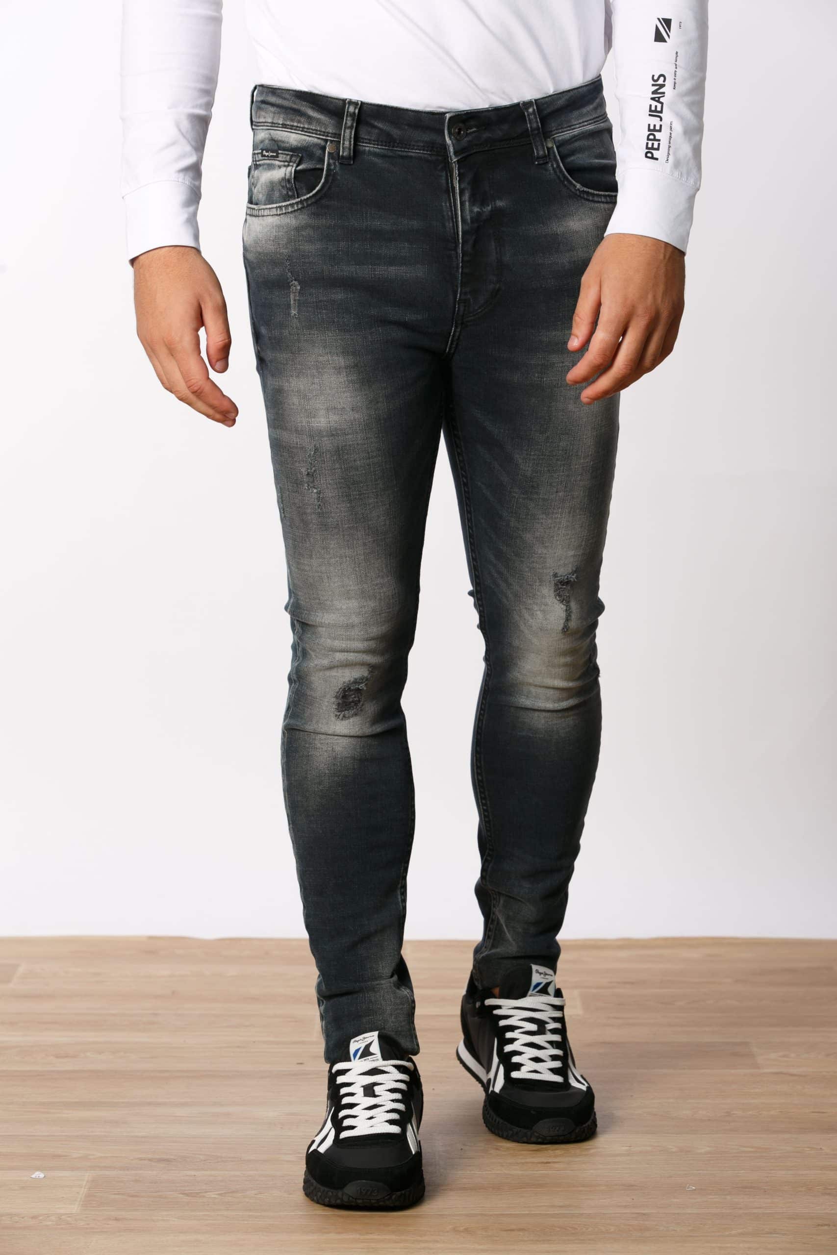 ג'ינס סקיני