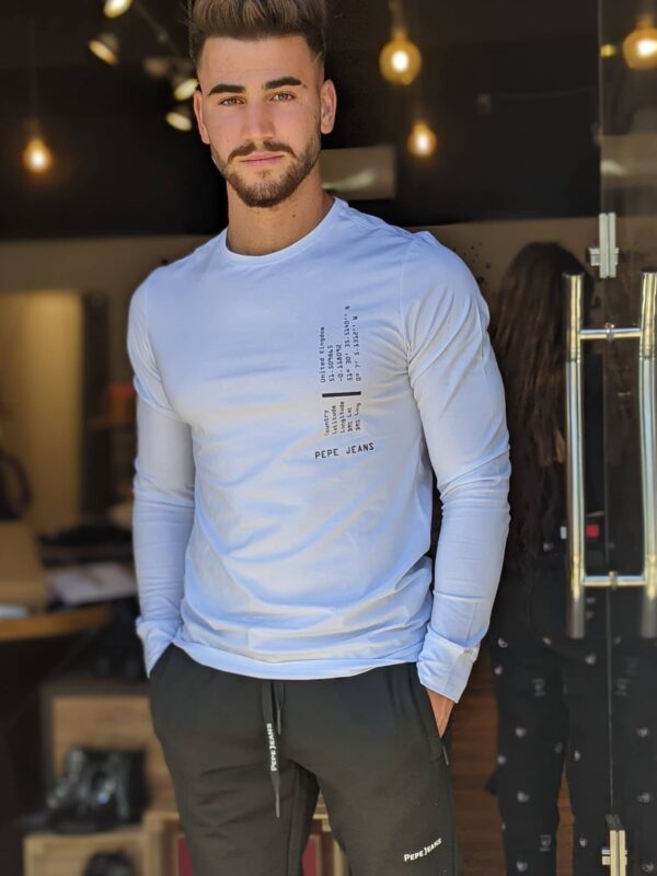 טי שירט ארוכה