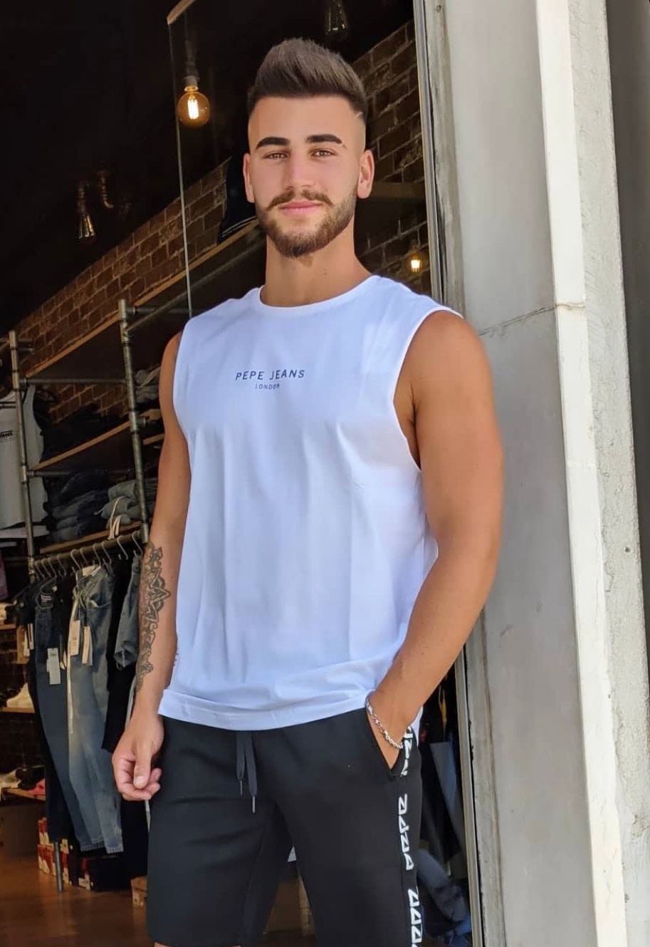 גופייה קלאסית