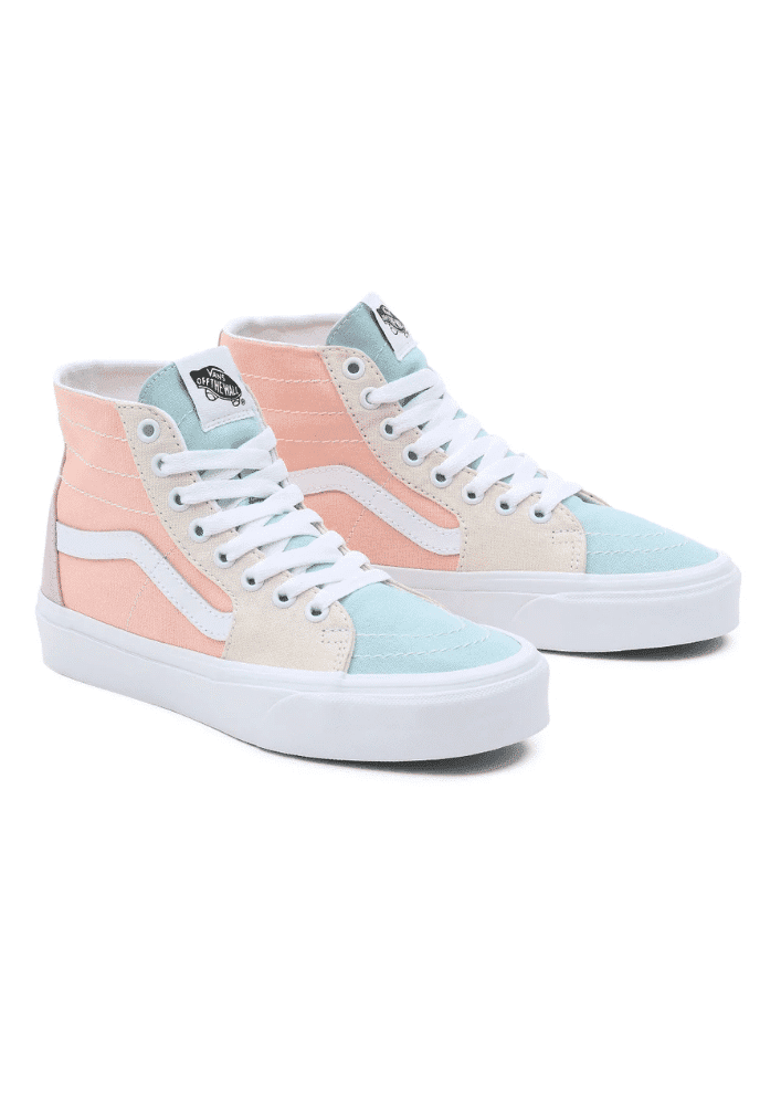 סניקרס לנשים