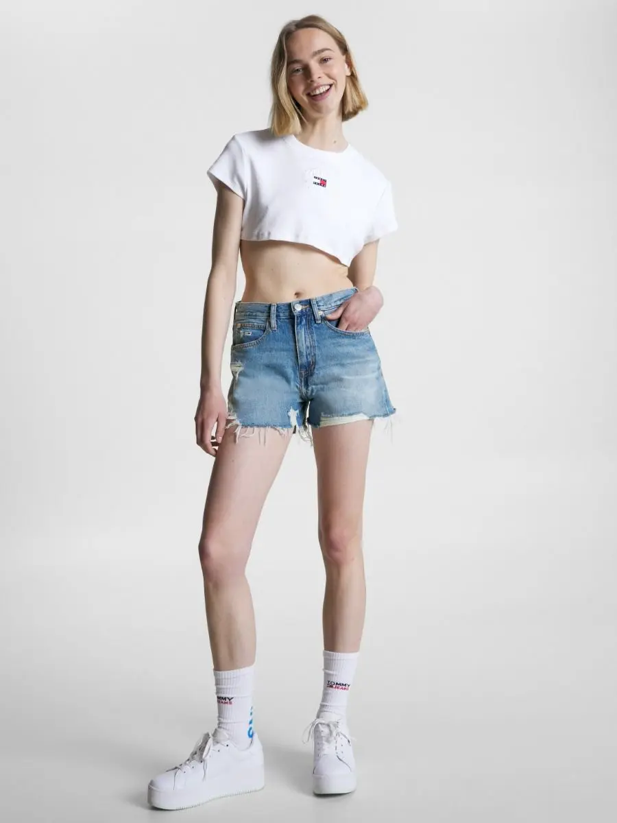 ג'ינס קצר עם קרעים – תמונה 3