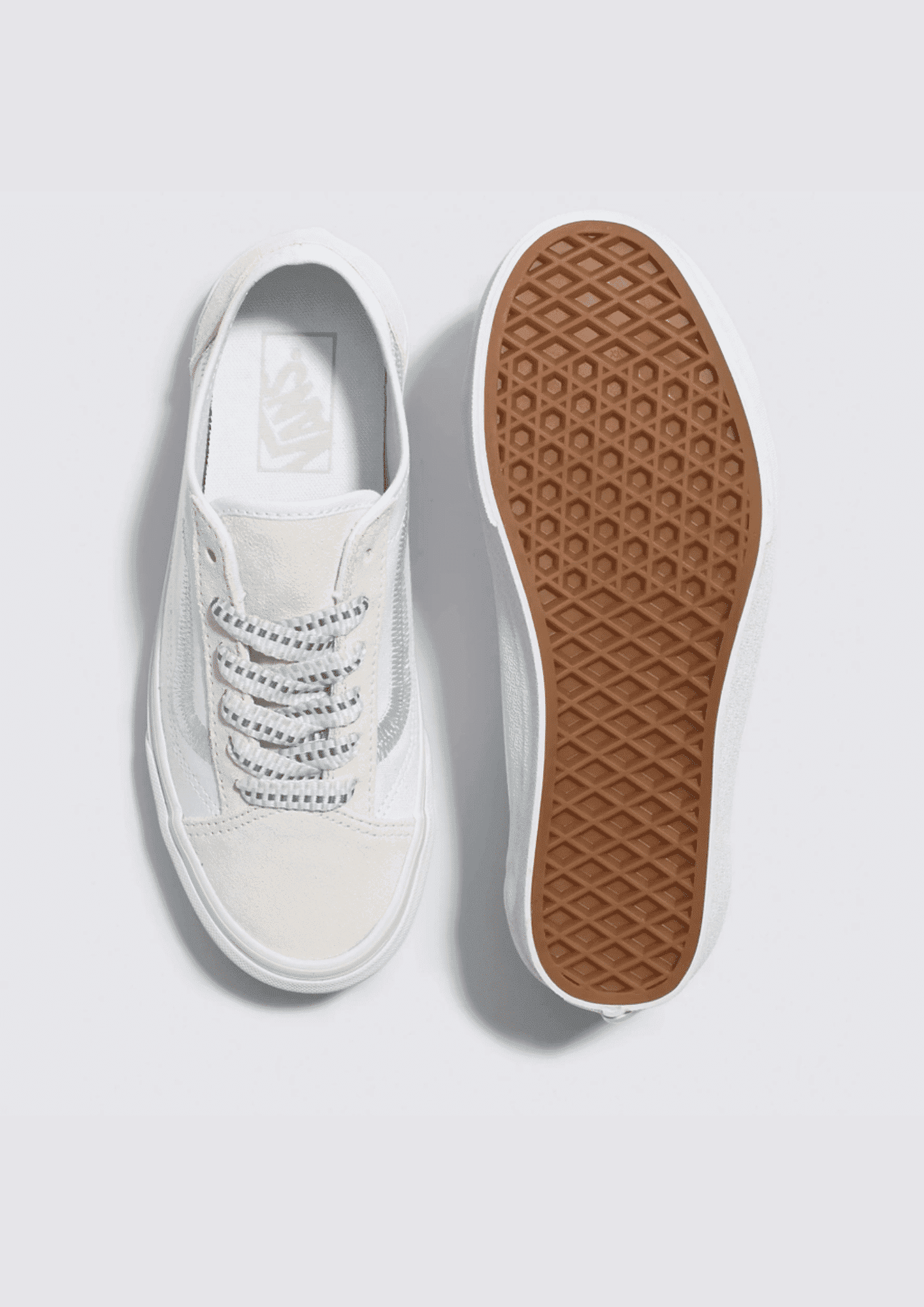 סניקרס לנשים – תמונה 2