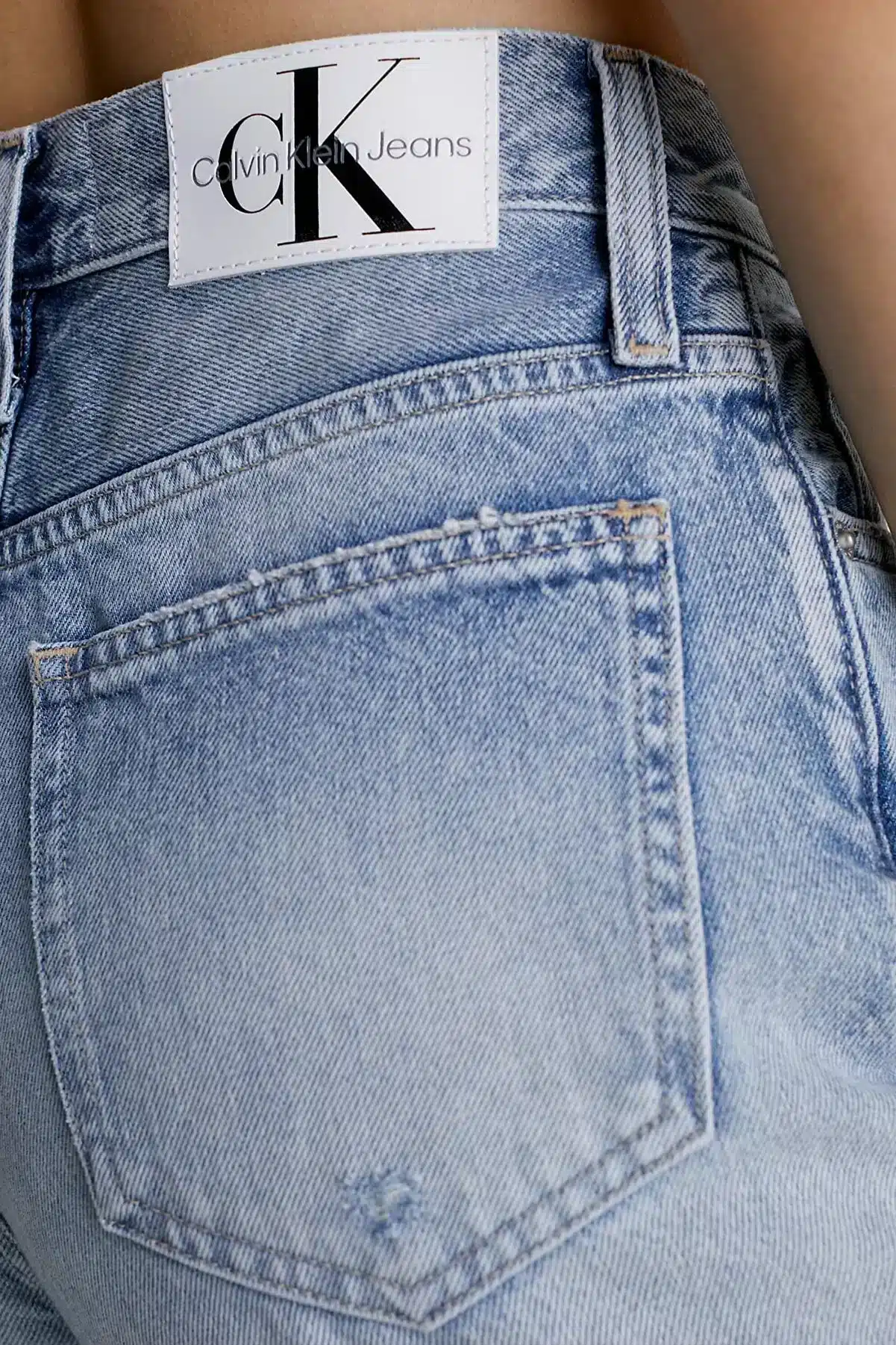 ג'ינס מאם – תמונה 3