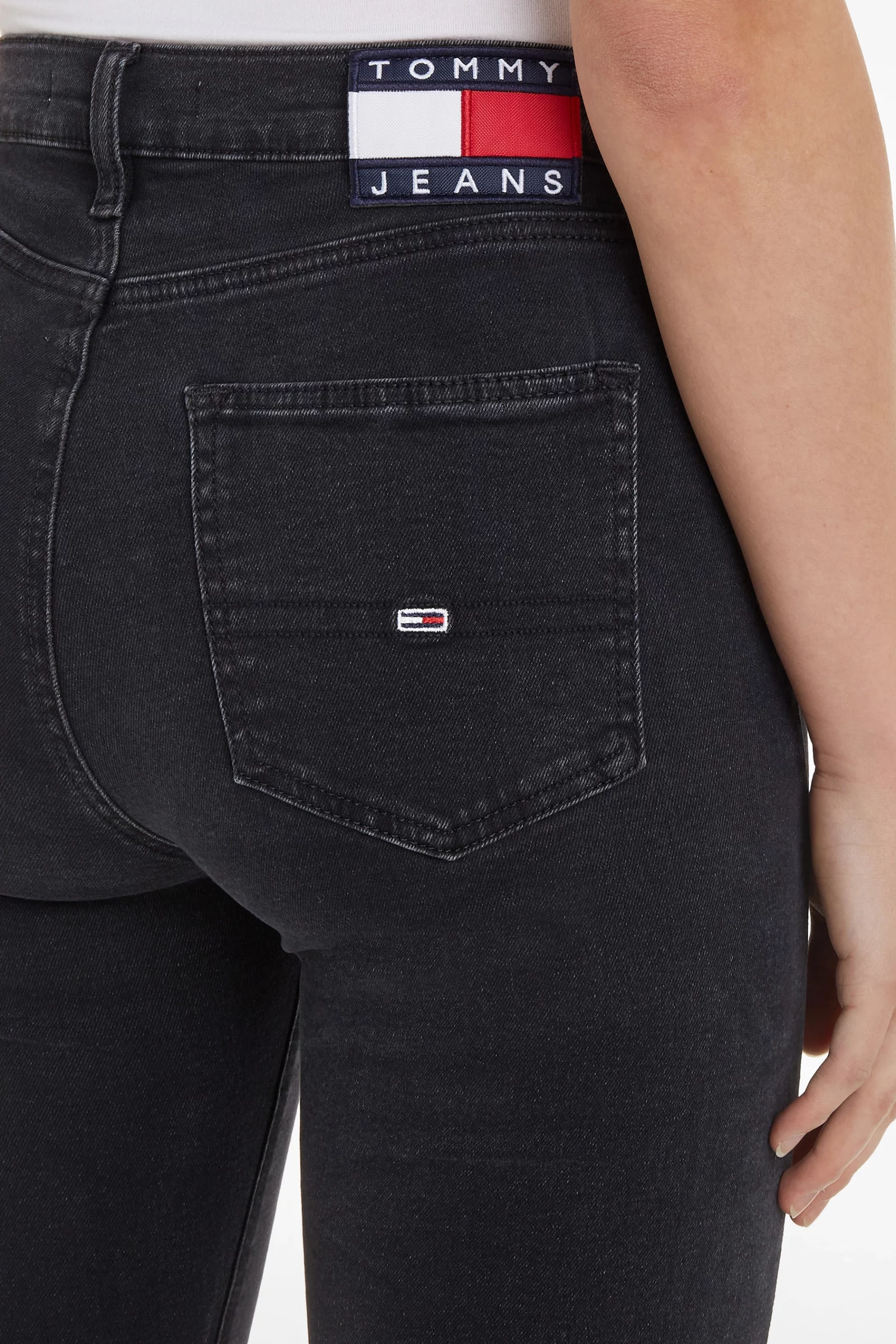 ג'ינס סקיני – תמונה 3