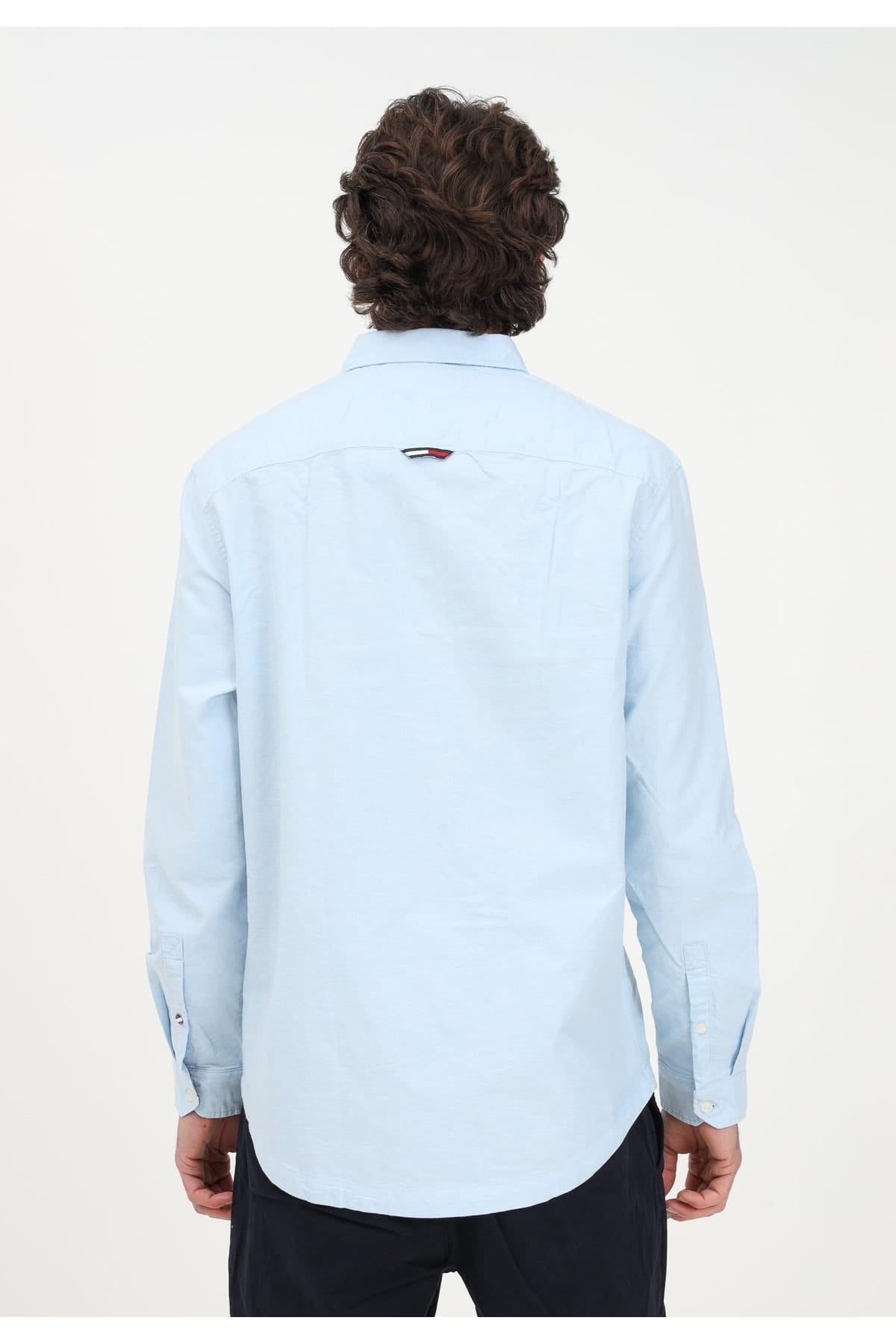 חולצה מכופתרת – תמונה 2