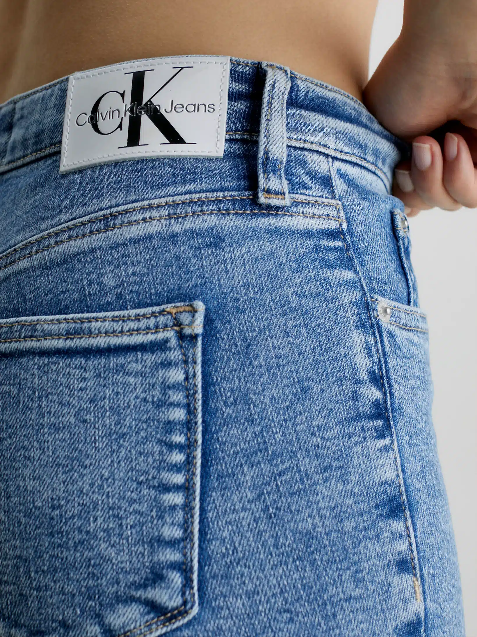 ג'ינס סקיני מותן גבוהה – תמונה 3