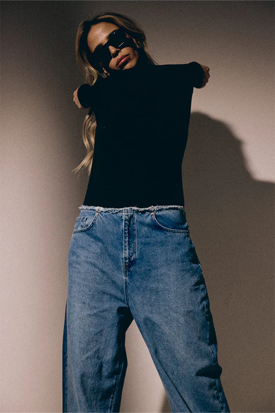 ג׳ינס רגל רחבה – תמונה 9