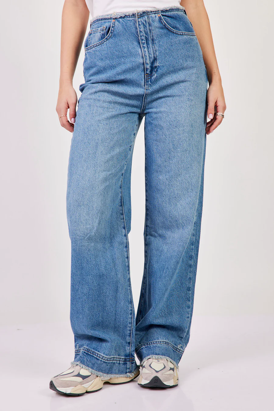 ג׳ינס רגל רחבה – תמונה 6