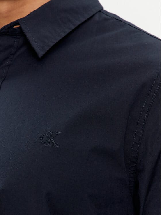 חולצה מכופתרת – תמונה 5