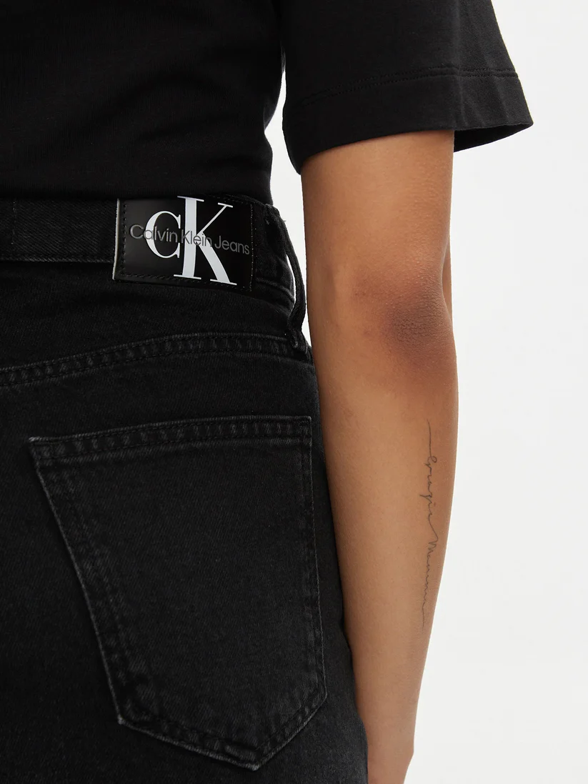 ג'ינס קצר – תמונה 8