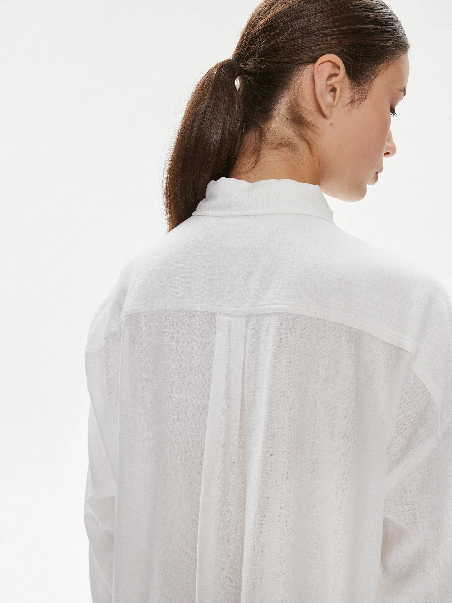 מכופתרת פשתן אוברסייז – תמונה 4