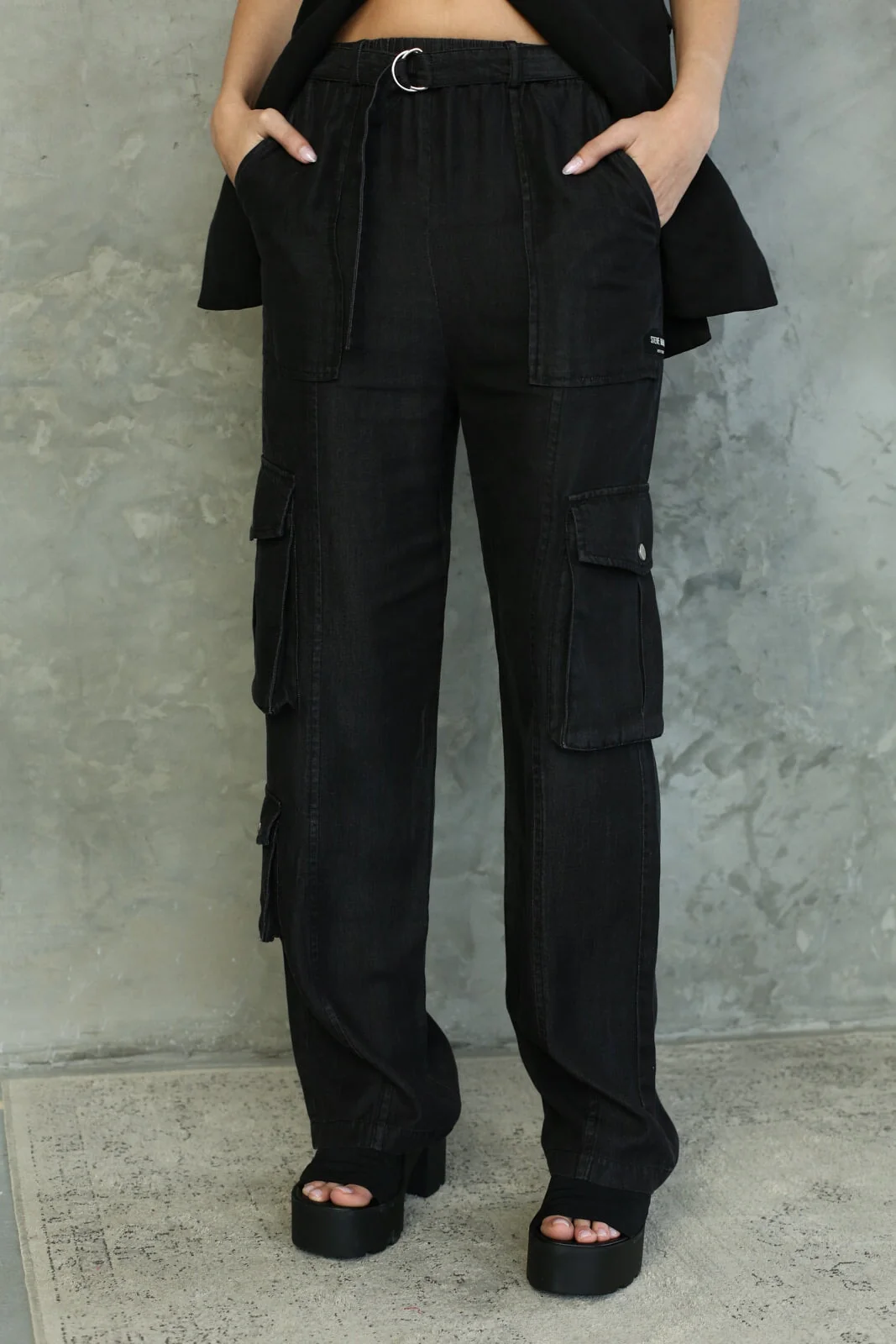 מכנס רגל רחבה