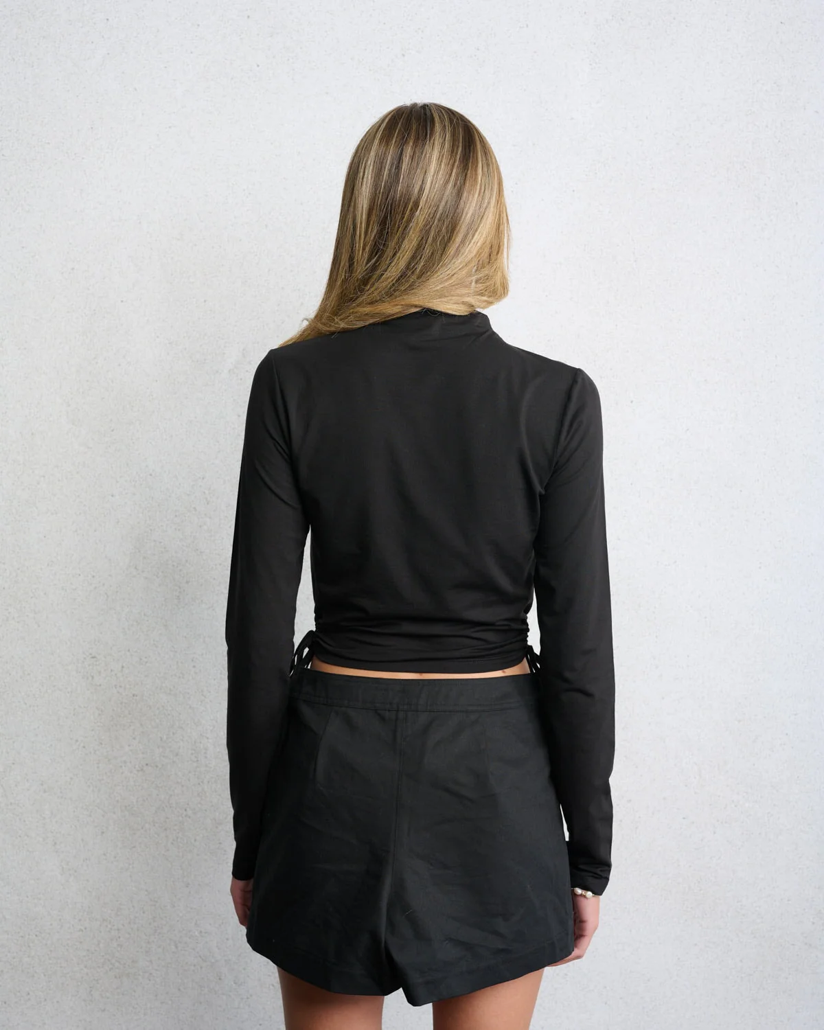 טי שירט ארוכה – תמונה 2