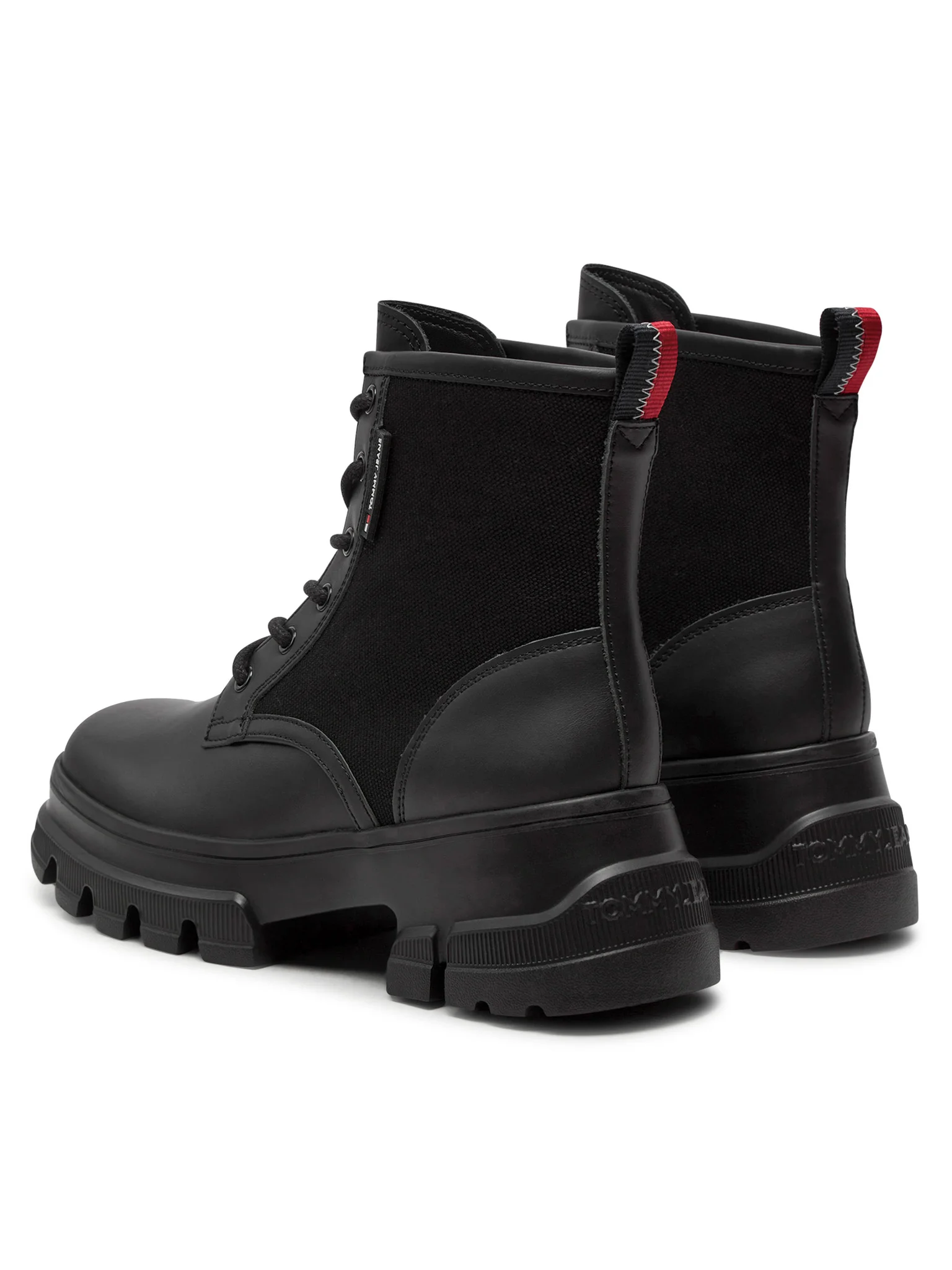 מגף – תמונה 2