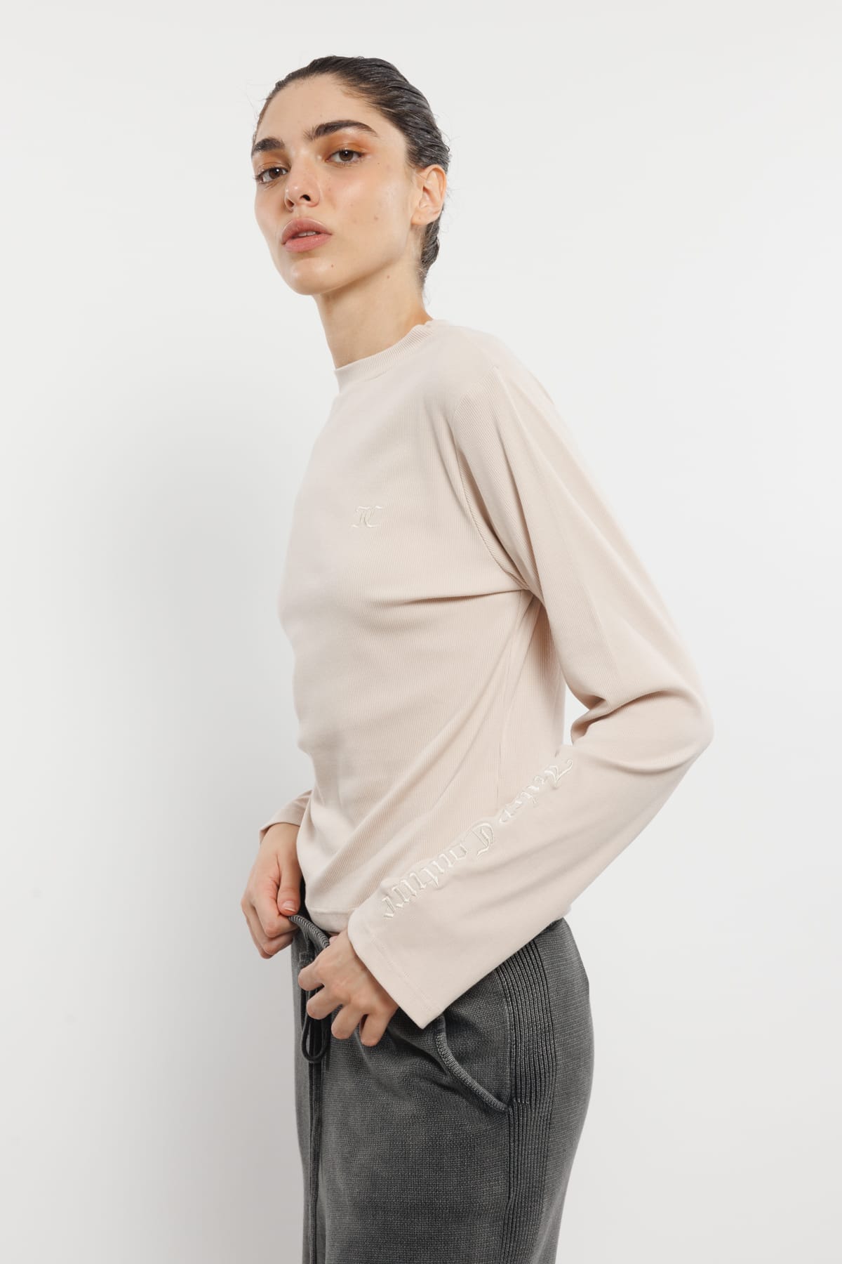 טי שירט ארוכה – תמונה 3