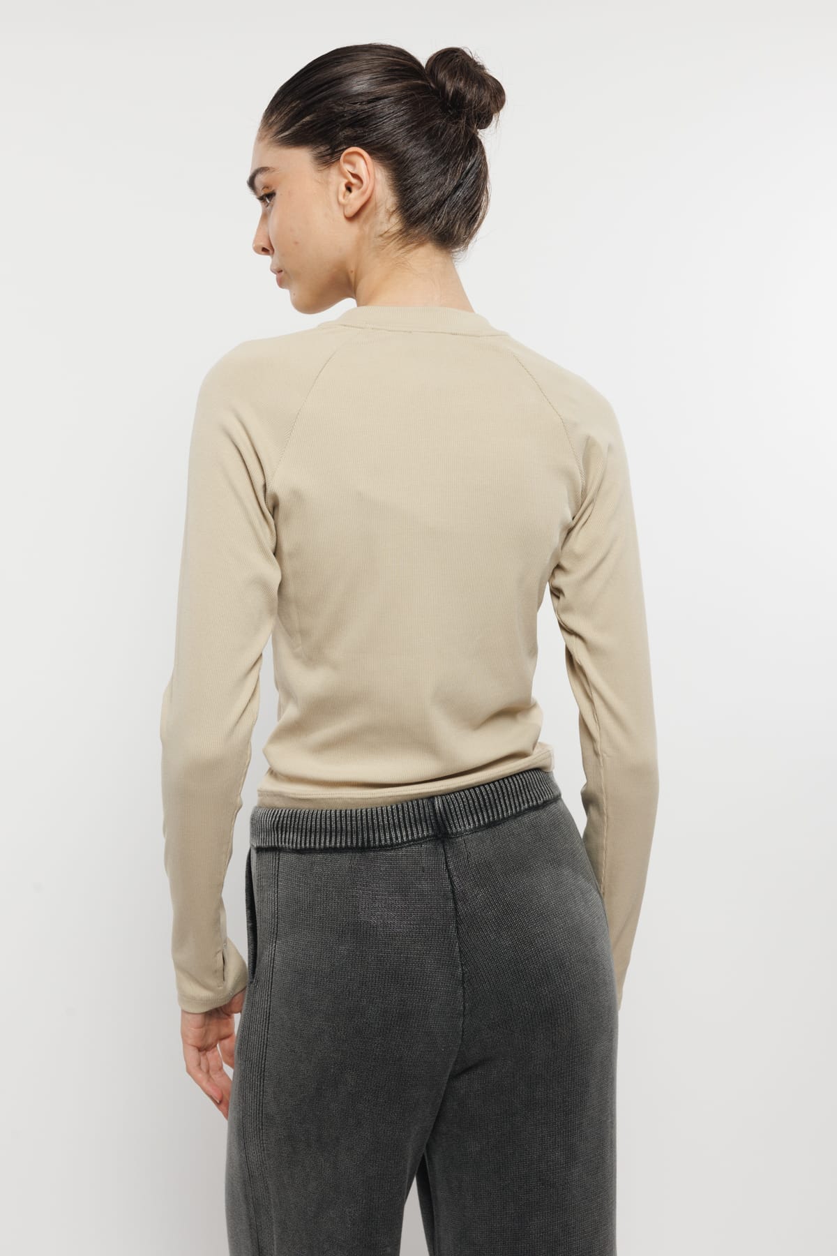 טי שירט ארוכה – תמונה 4