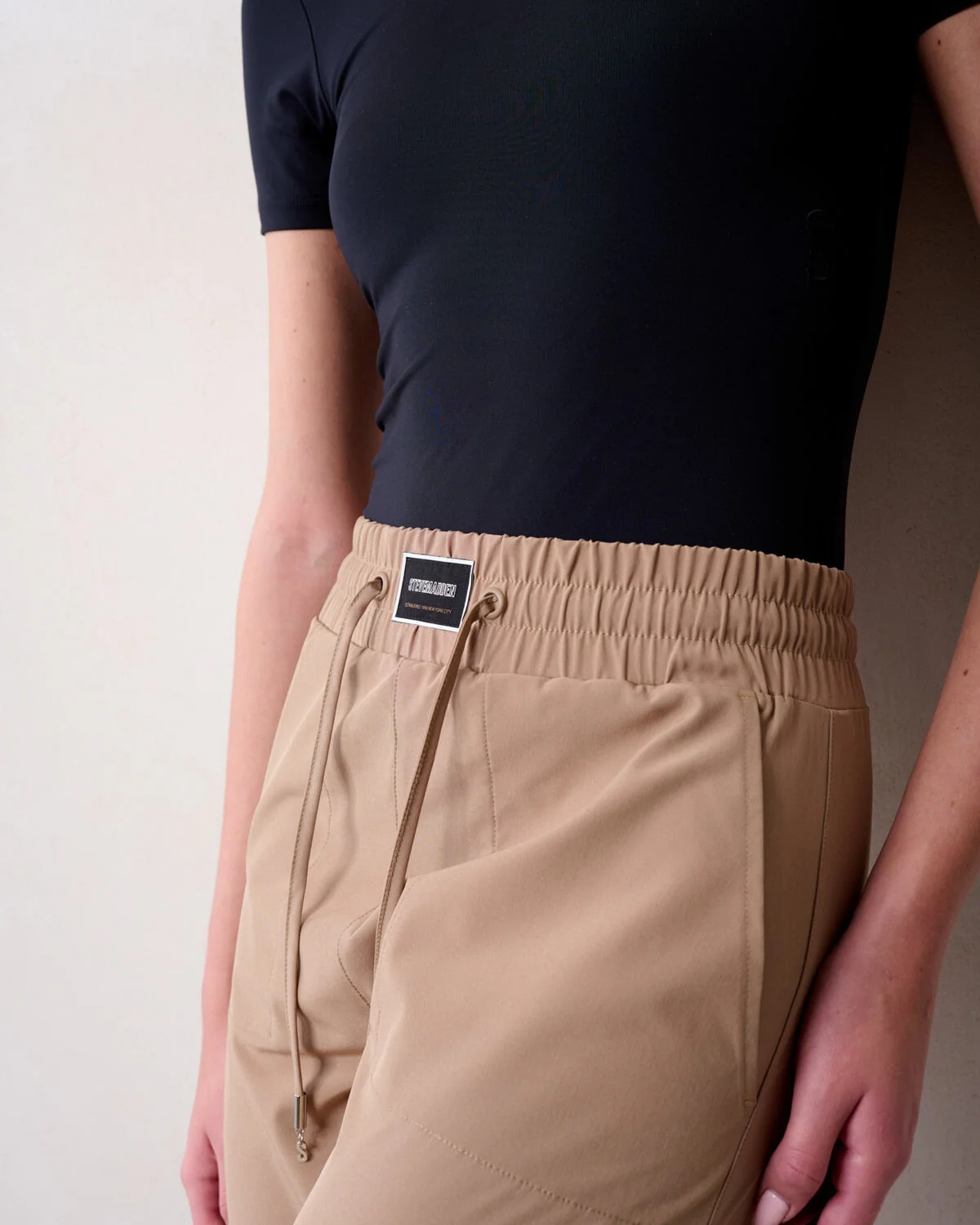 מכנס ג׳וגר לנשים – תמונה 3