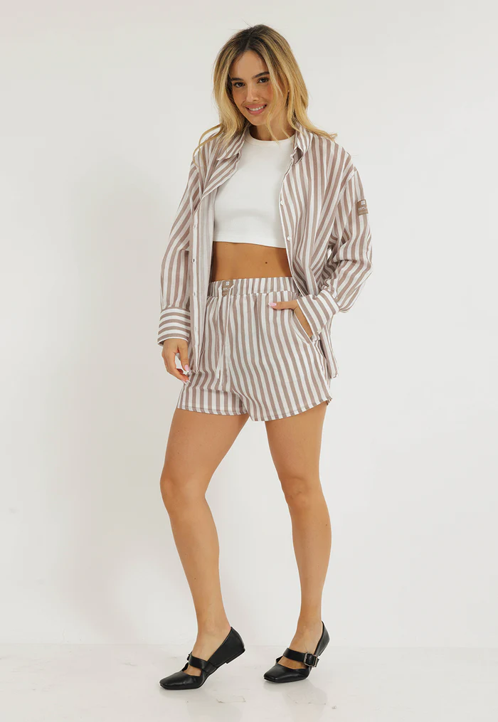 חולצה מכופתרת – תמונה 4