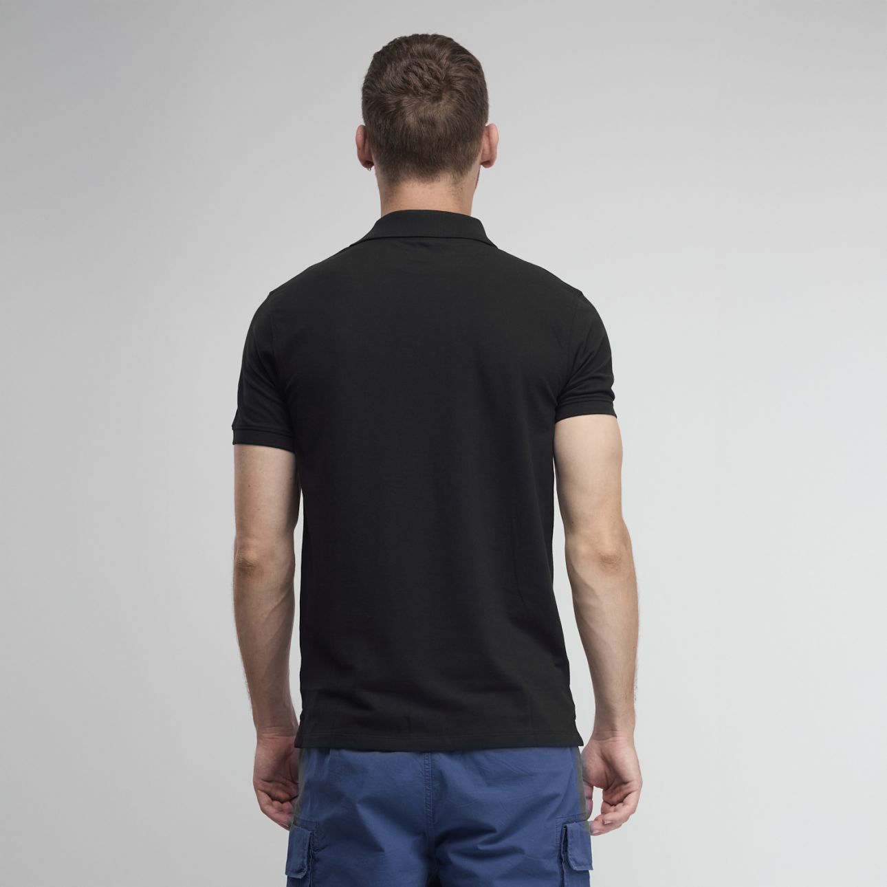 חולצת פולו קצרה – תמונה 2