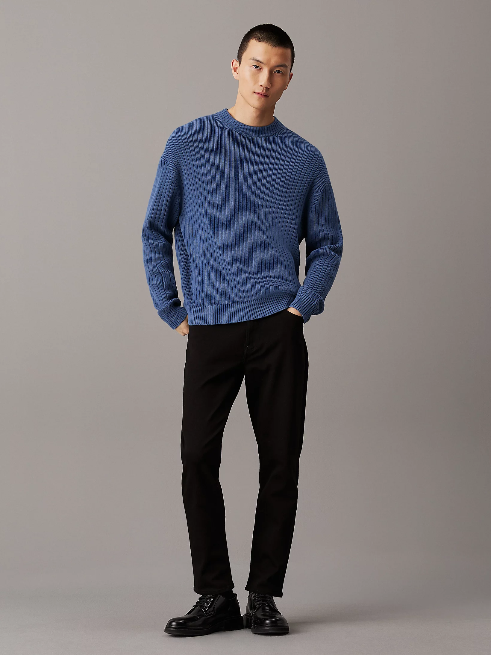 ג’ינס גזרת דאד – תמונה 3