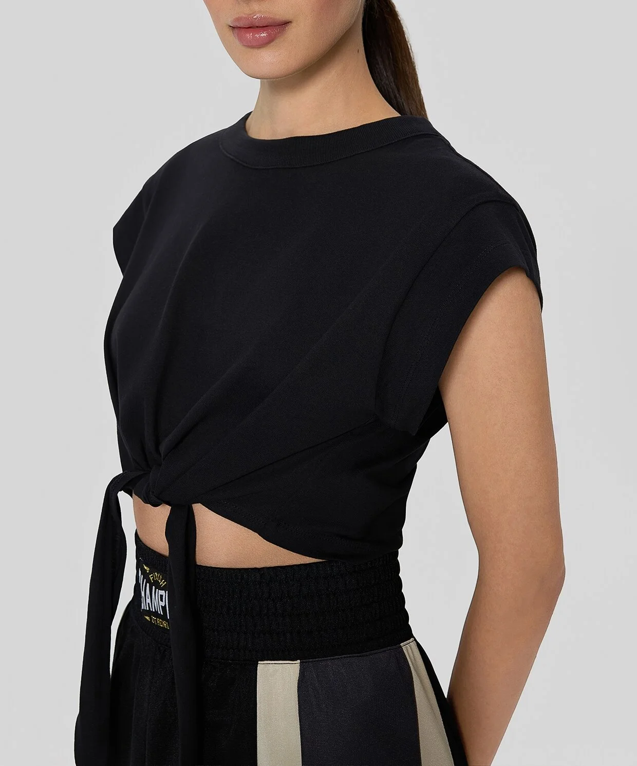 חולצה קצרה – תמונה 4