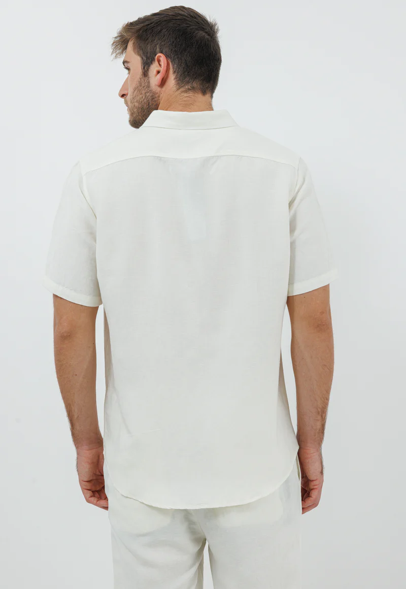 חולצה קצרה מכופתרת – תמונה 2