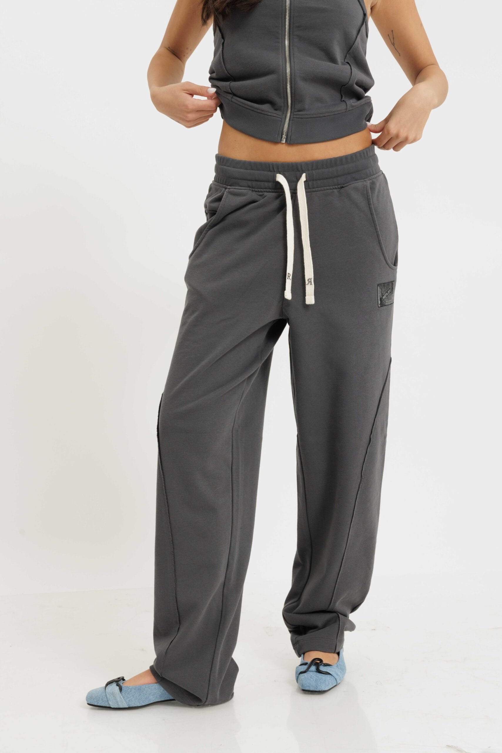 מכנס טרנינג רגל רחבה