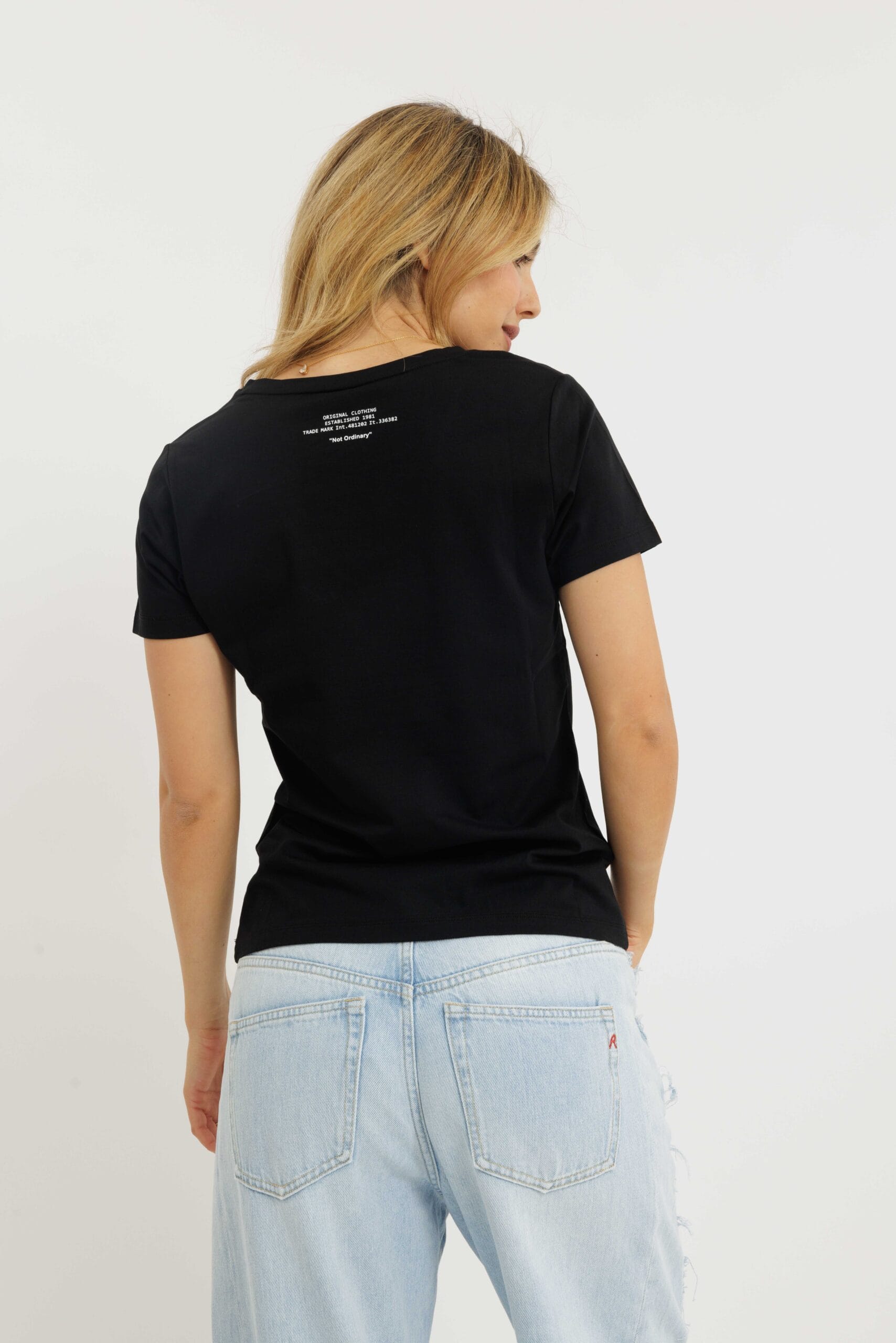 חולצה קצרה – תמונה 2