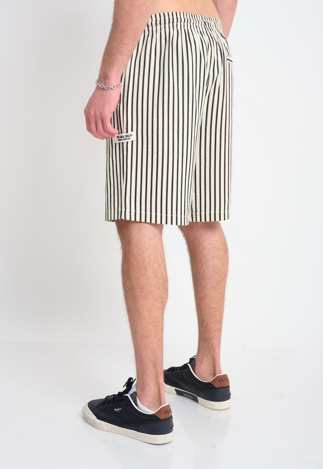 מכנס קצר – תמונה 2