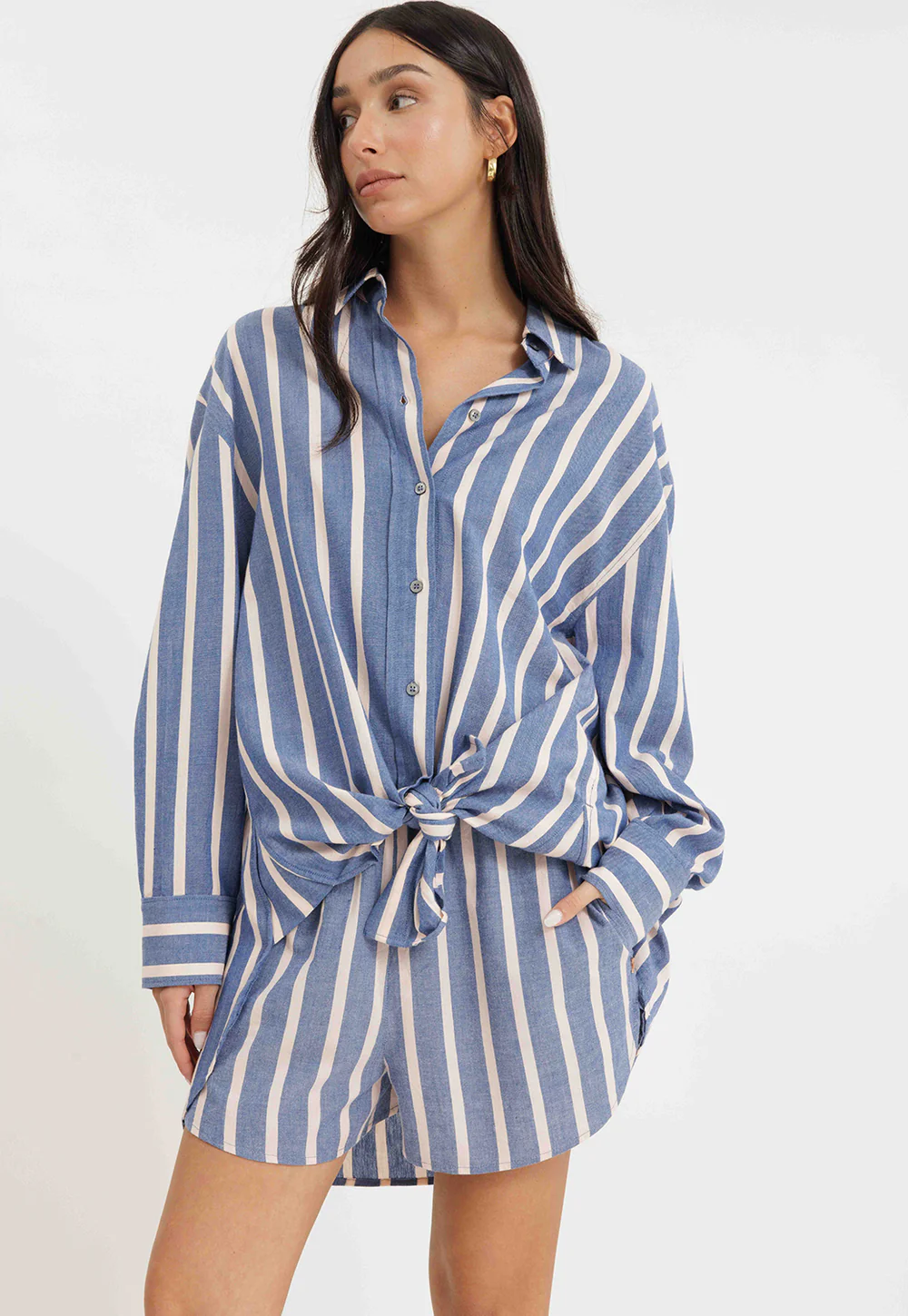 חולצת פסים מכופתרת