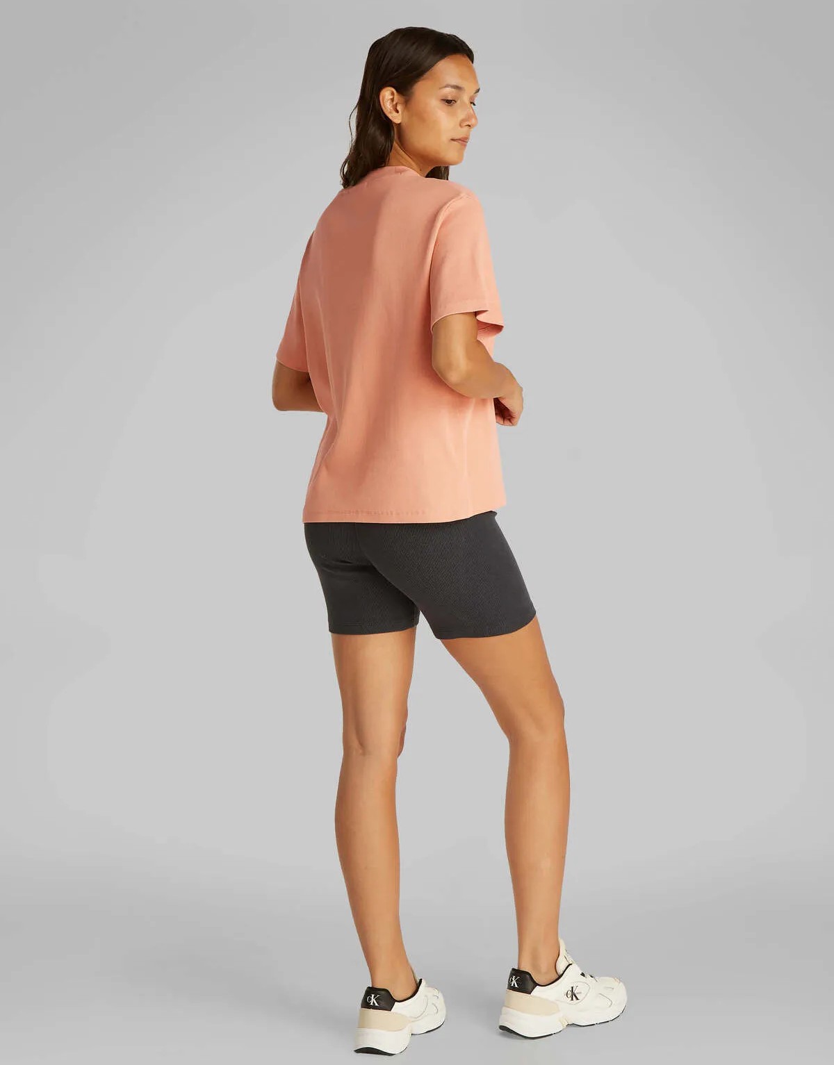 חולצה קצרה – תמונה 2