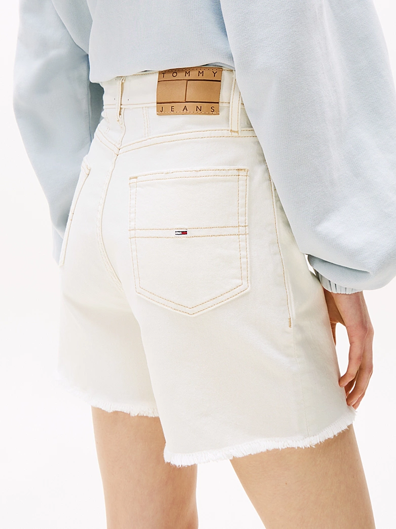 ג'ינס קצר – תמונה 2