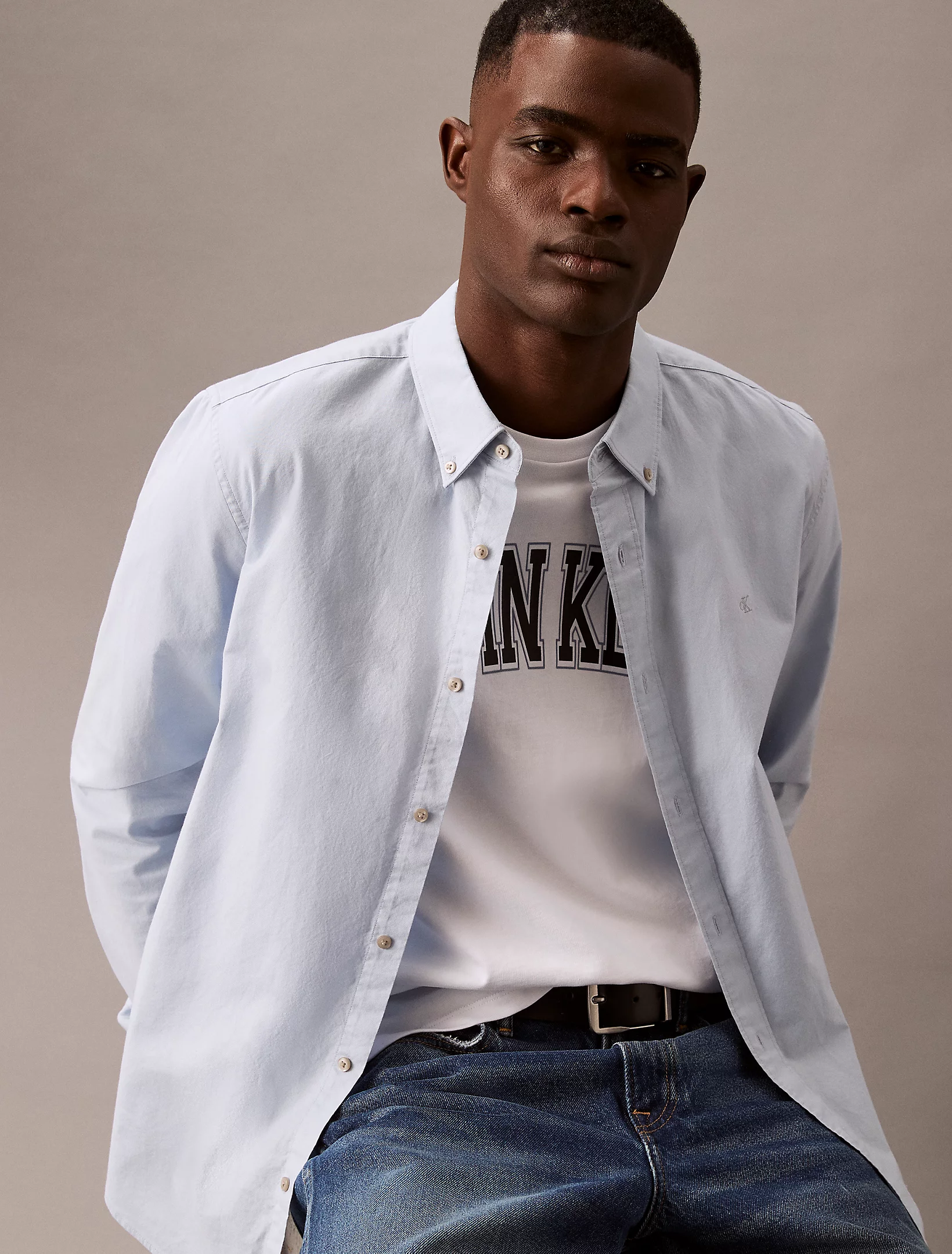 חולצה מכופתרת – תמונה 4