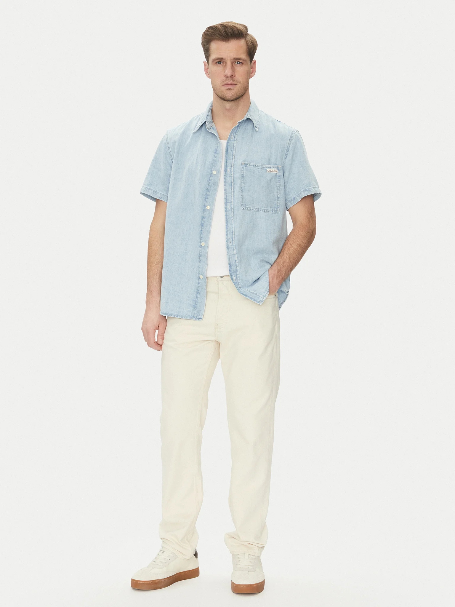 חולצה קצרה מכופתרת – תמונה 4