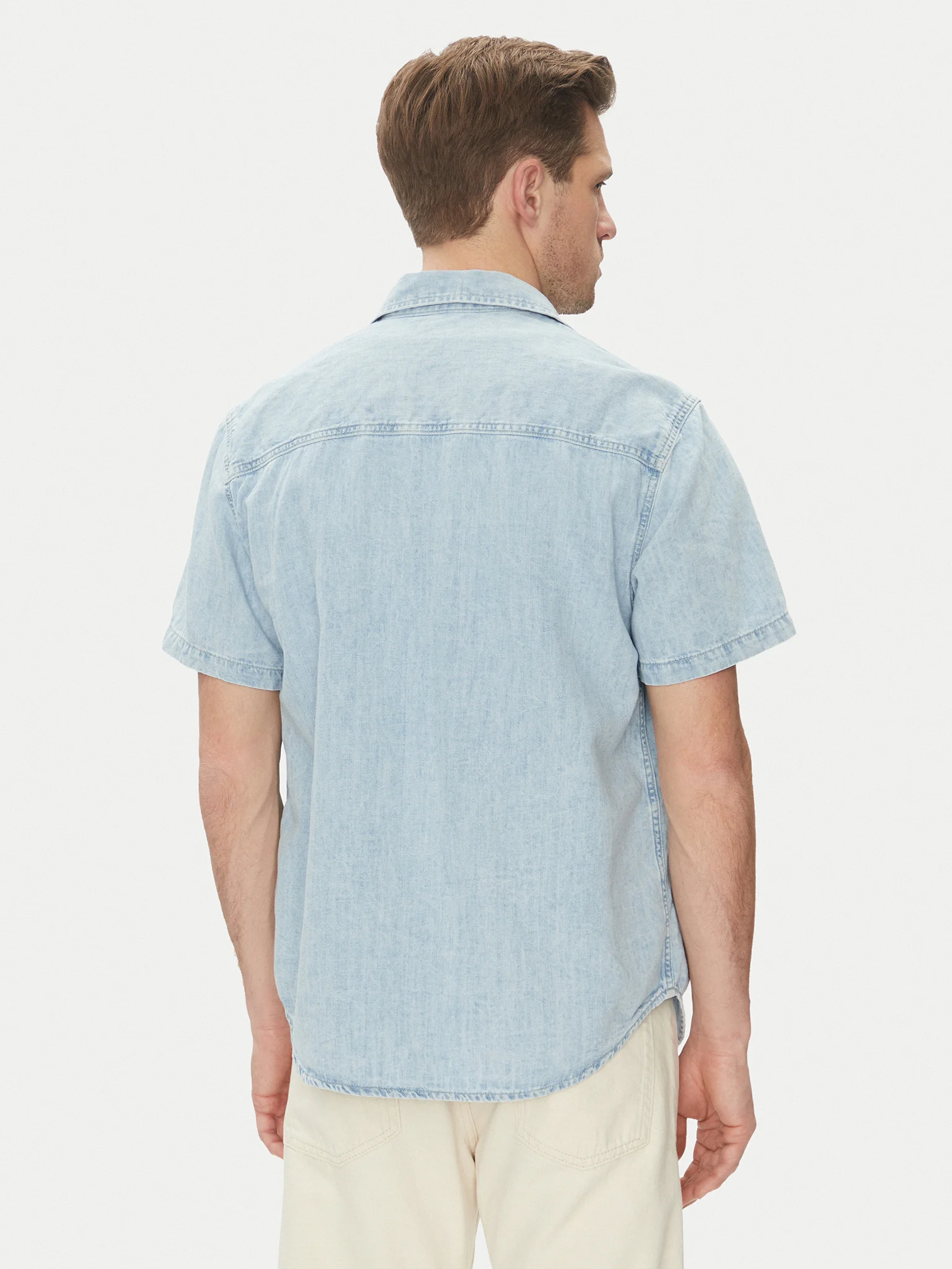 חולצה קצרה מכופתרת – תמונה 2