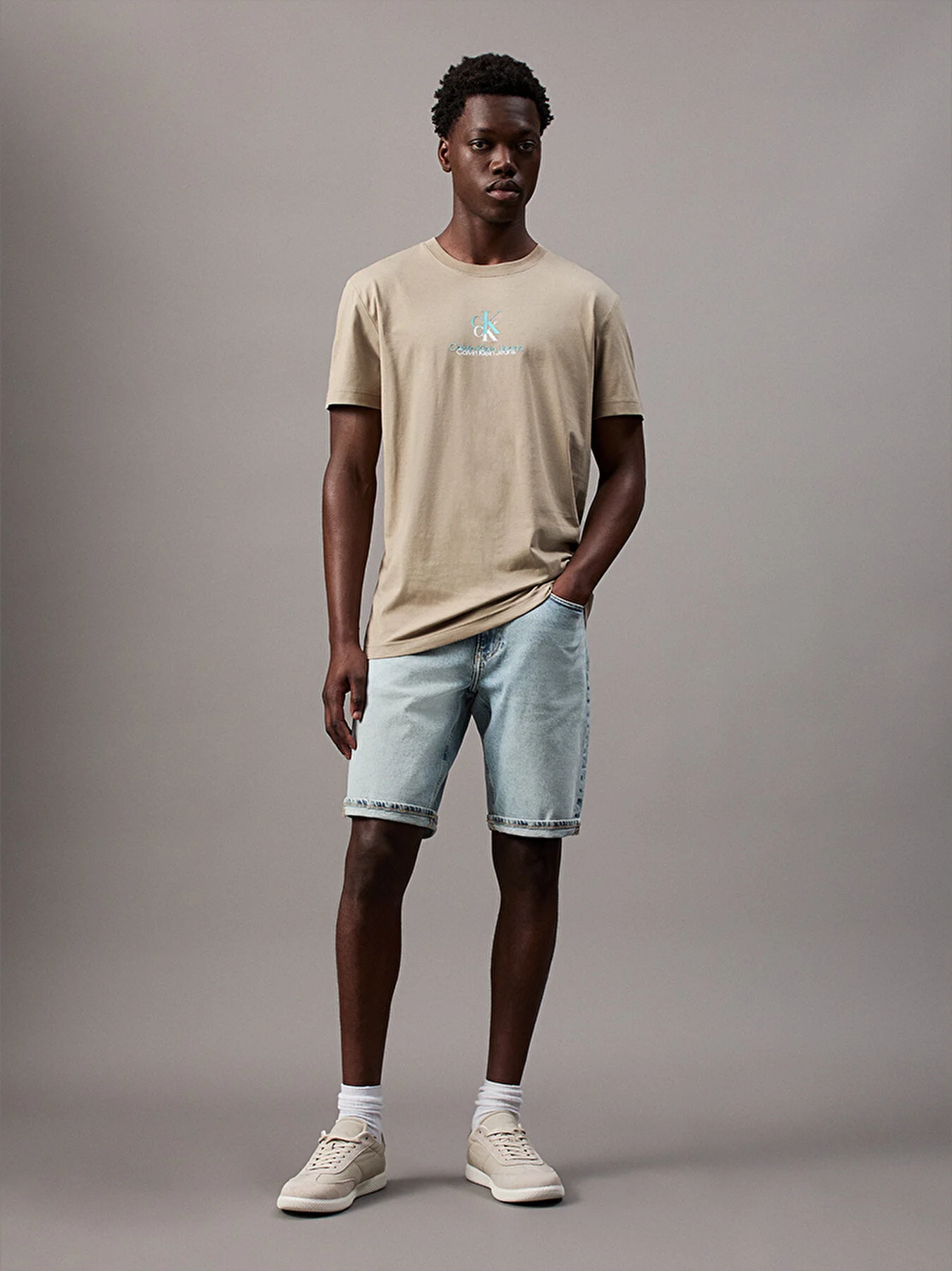 ג'ינס קצר – תמונה 7