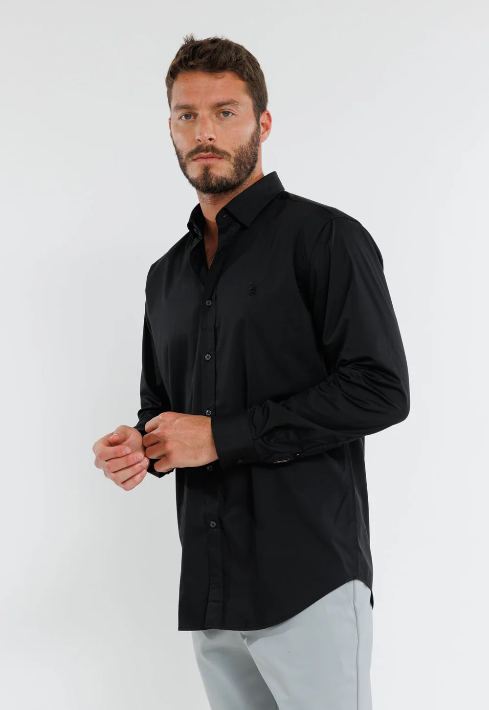 חולצה מכופתרת – תמונה 5