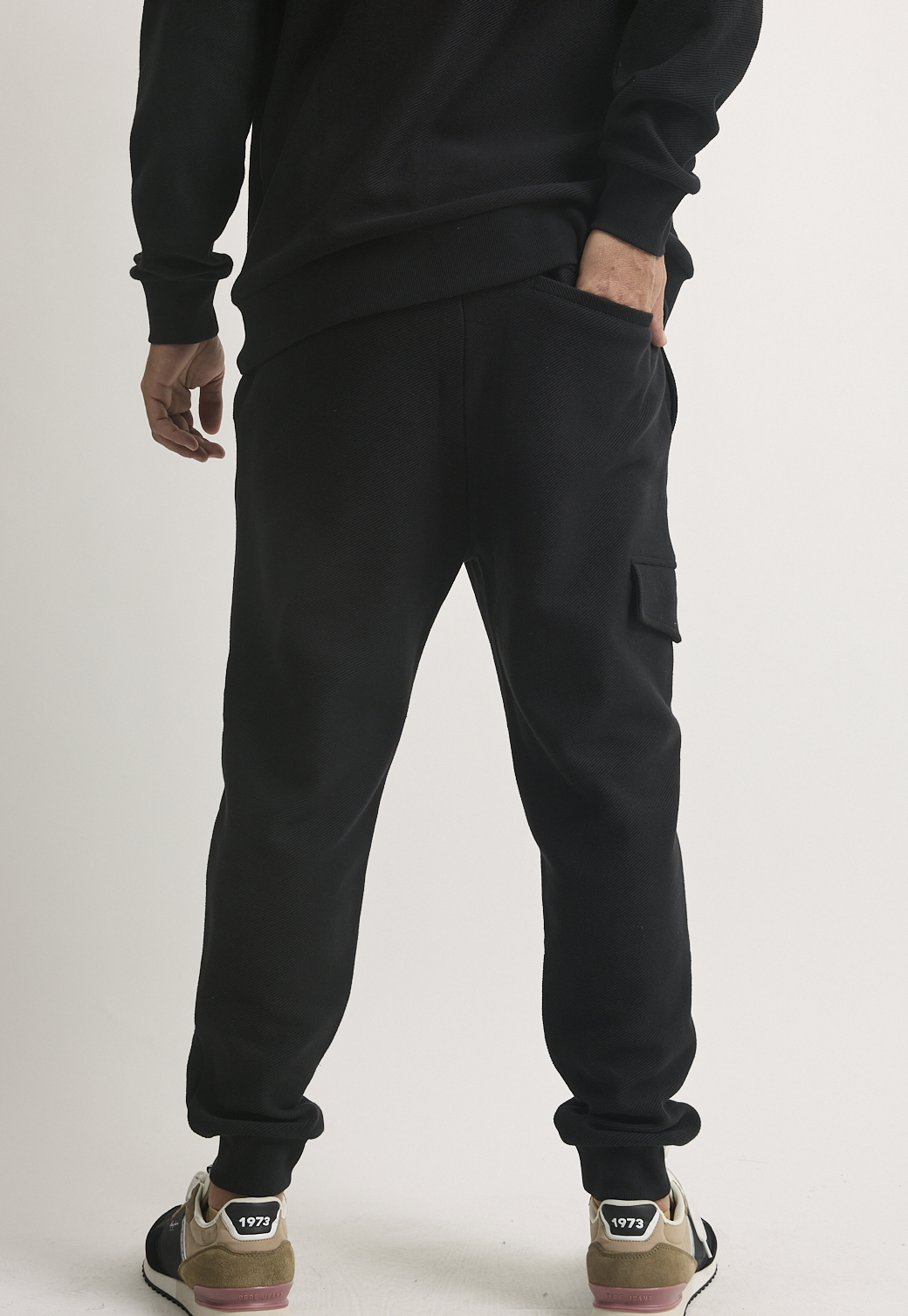 מכנס טרנינג – תמונה 2