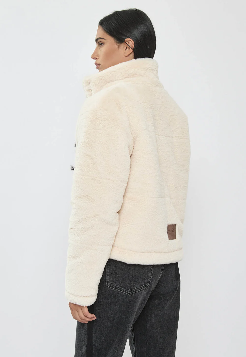 ג'קט פרווה – תמונה 2