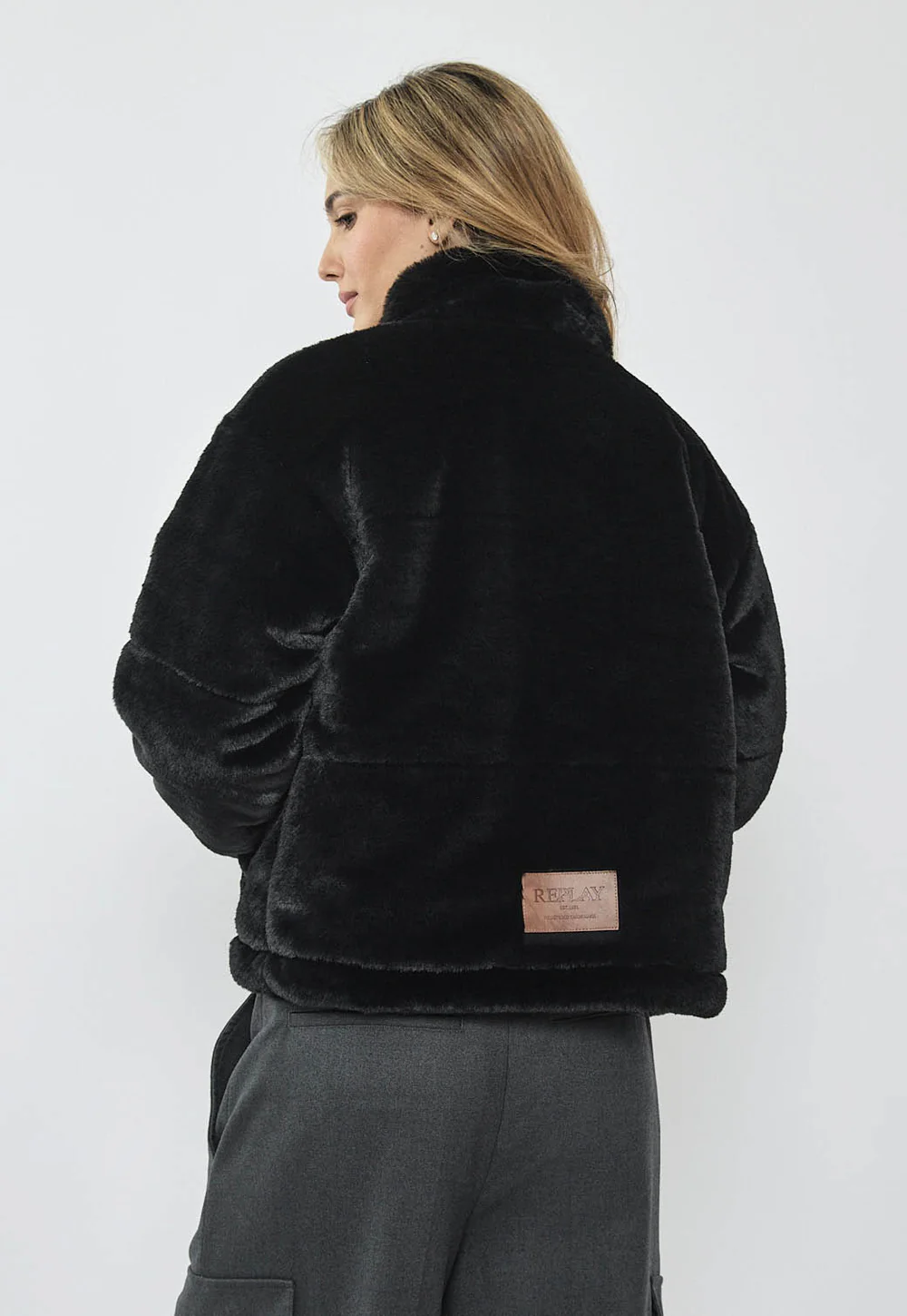 ג'קט פרווה – תמונה 2