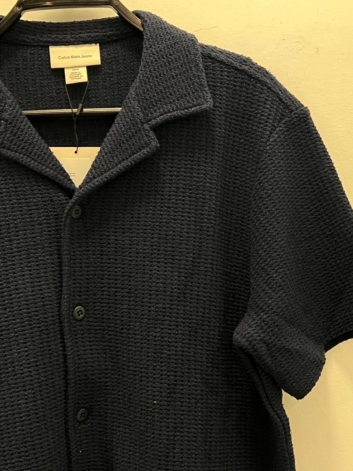 חולצה מכופתרת – תמונה 3