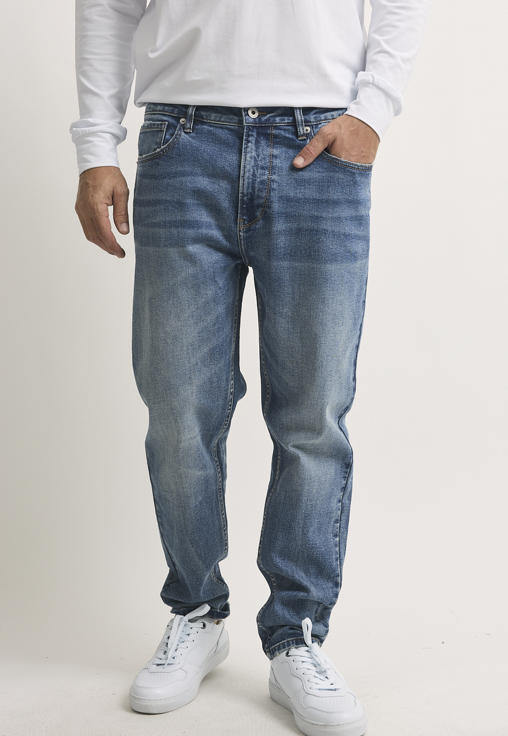 ג'ינס טאפר סלים