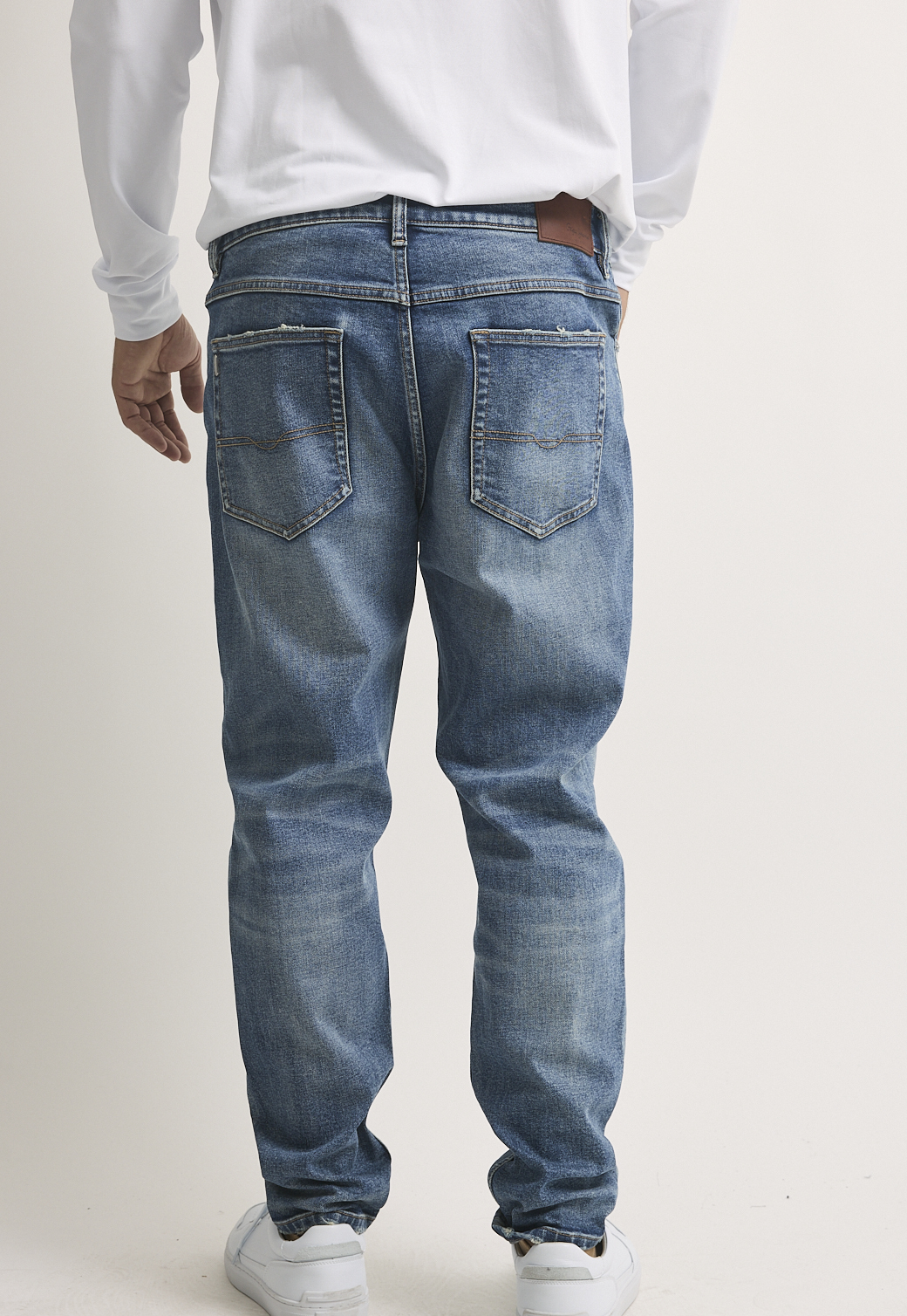 ג'ינס טאפר סלים – תמונה 2