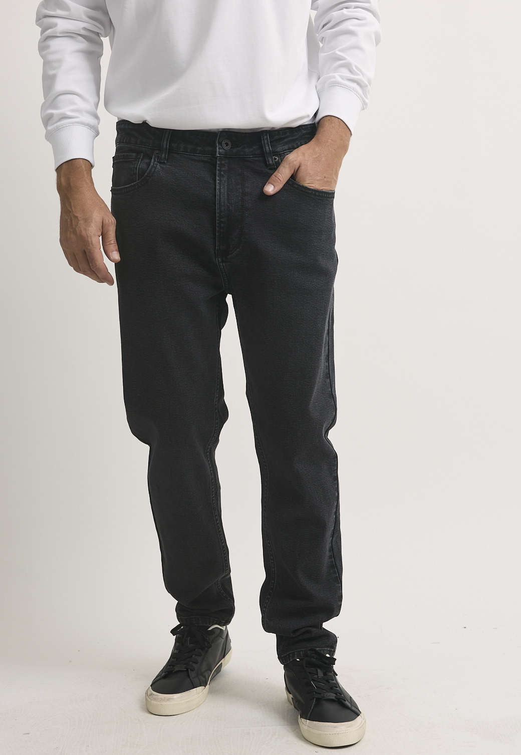 ג'ינס טאפר סלים