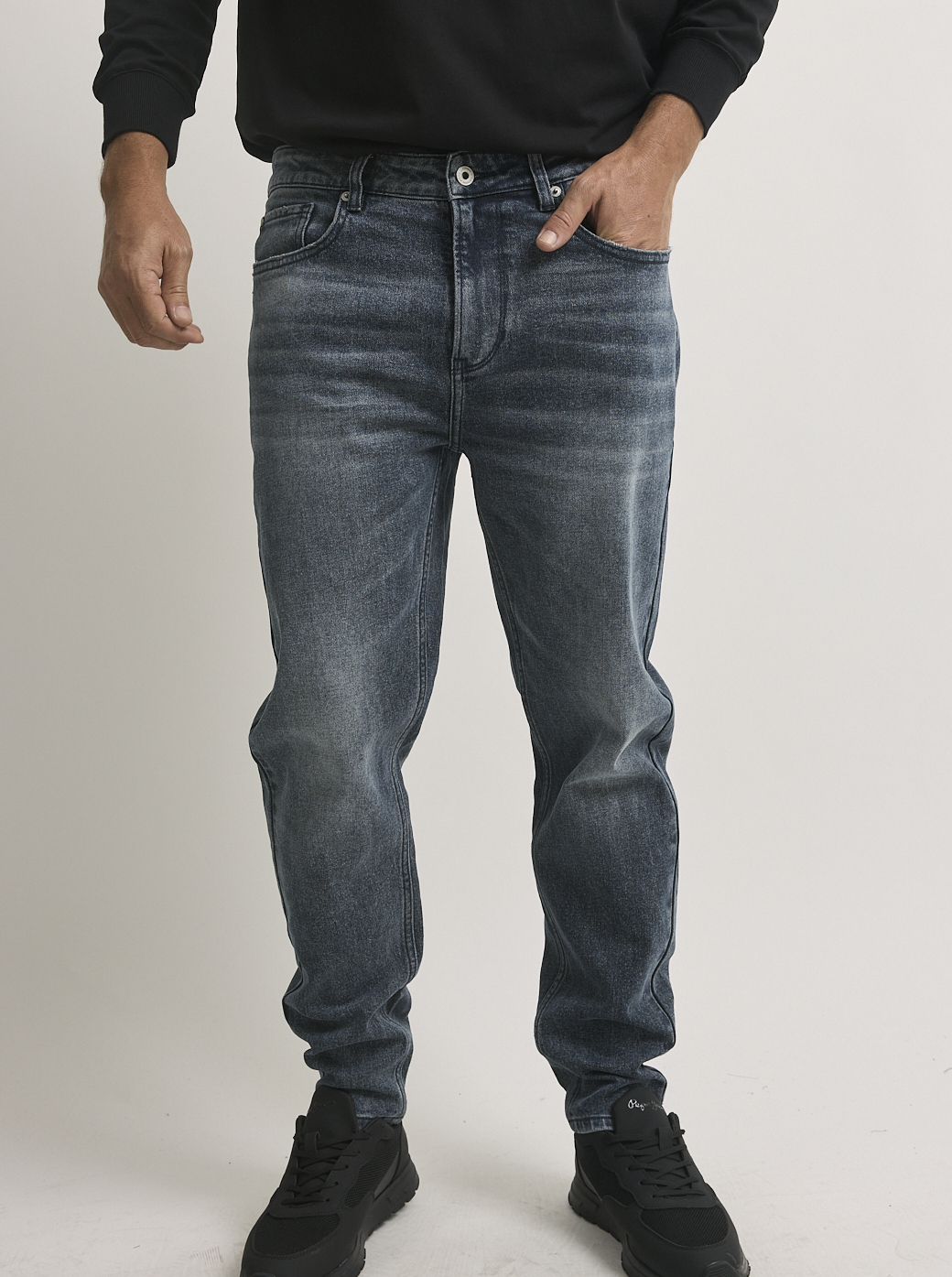 ג'ינס טאפר סלים